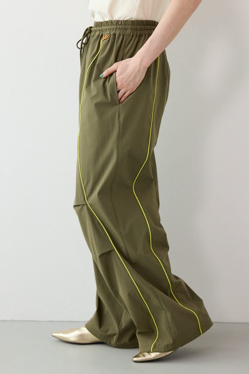 【UNISEX】W/Rパイピングパラシュートパンツ KHA M