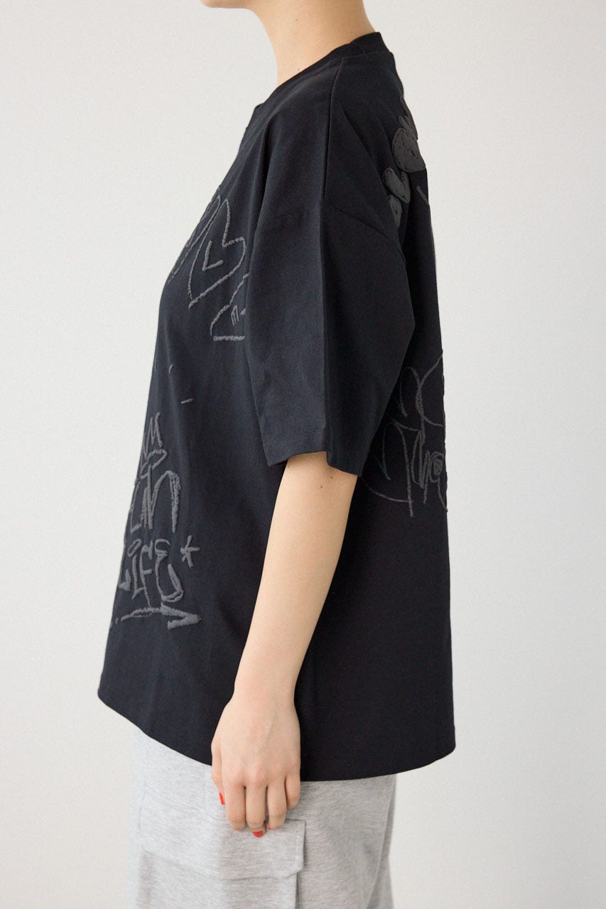 【UNISEX】クレヨンタッチ同色発泡プリントTシャツ BLK L