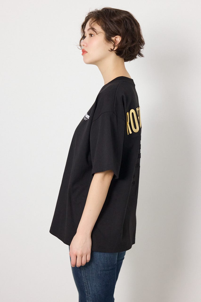 【UNISEX】エンボスロゴVネックTシャツ BLK M