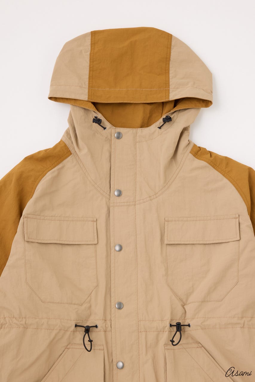 【WEB限定】ブロッキングマウンテンパーカー 柄BEG FREE