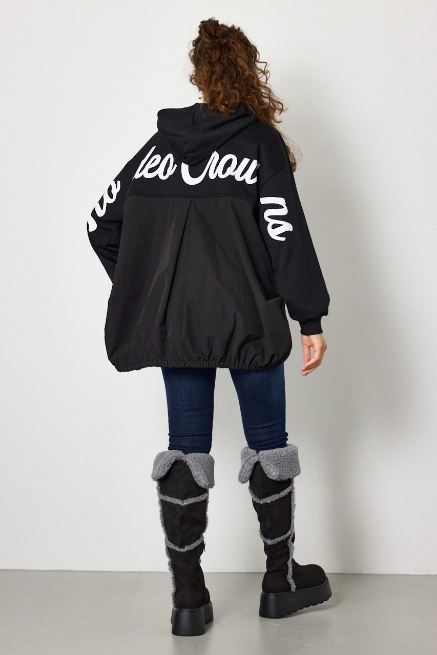 【WEB限定】ドッキングスクリプトロゴZIPパーカー BLK FREE