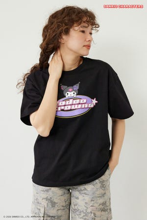 【WEB限定】＜UNISEX＞(サンリオキャラクターズ) Y2KロゴTシャツ