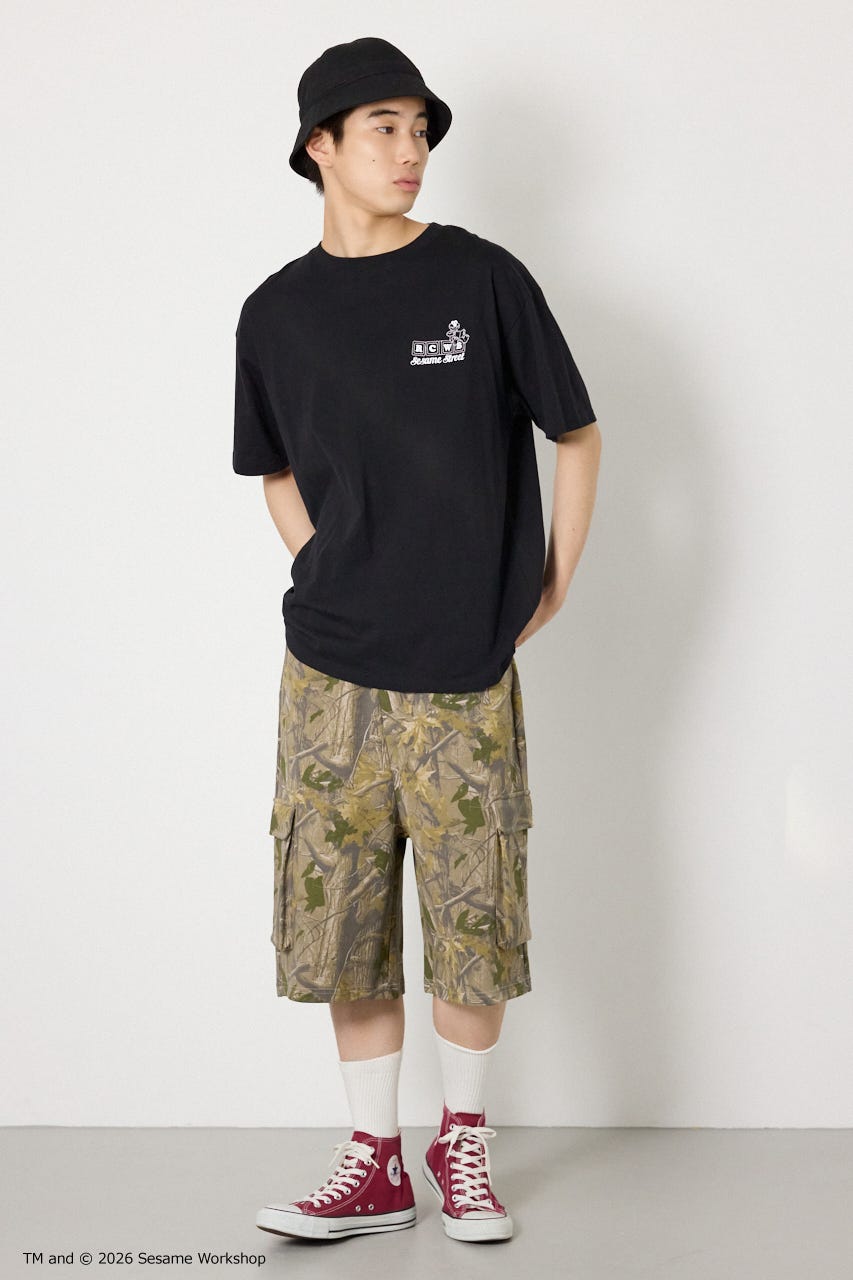 【WEB限定】(UNISEX)(SESAMESTREET)GoodLuckTシャツ BLK FREE