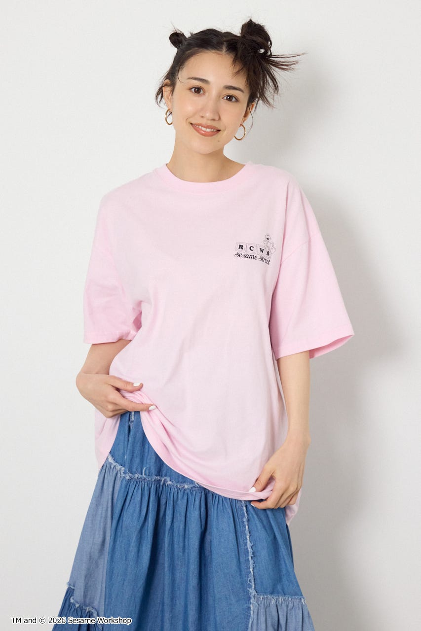 【WEB限定】(UNISEX)(SESAMESTREET)GoodLuckTシャツ L/PNK FREE