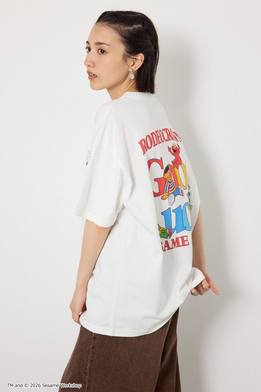 【WEB限定】(UNISEX)(SESAMESTREET)GoodLuckTシャツ WHT FREE