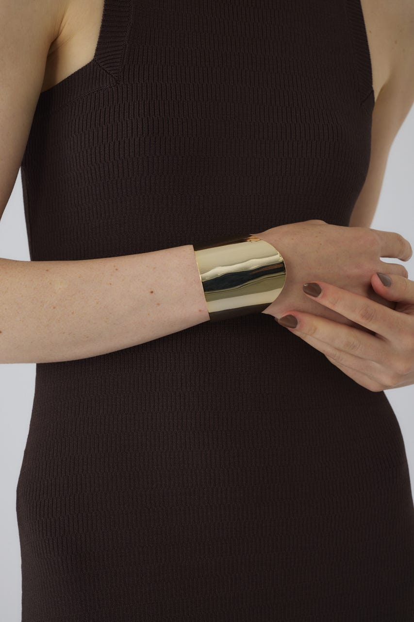 8/1- order start Smooth curved cuffs bangle GLD FREE