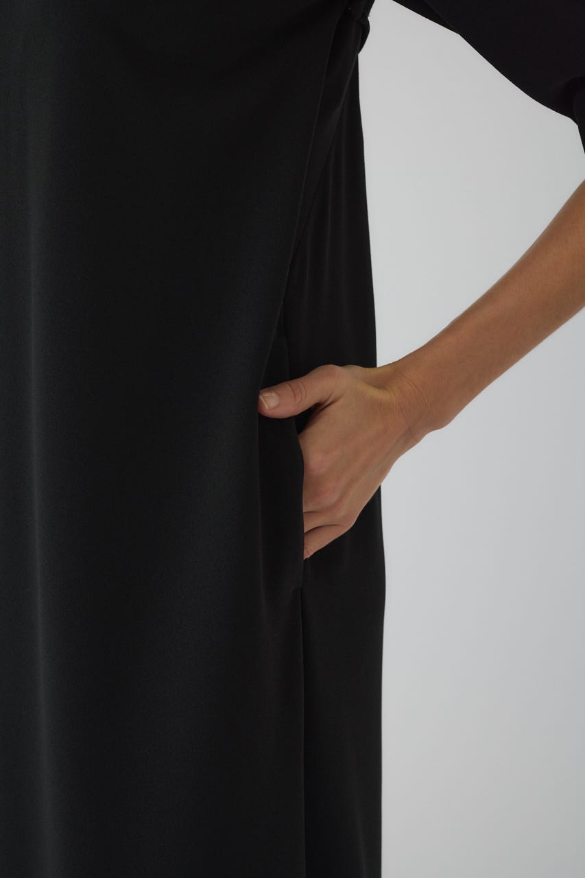 2/4- order start Deformed open dress BLK 38