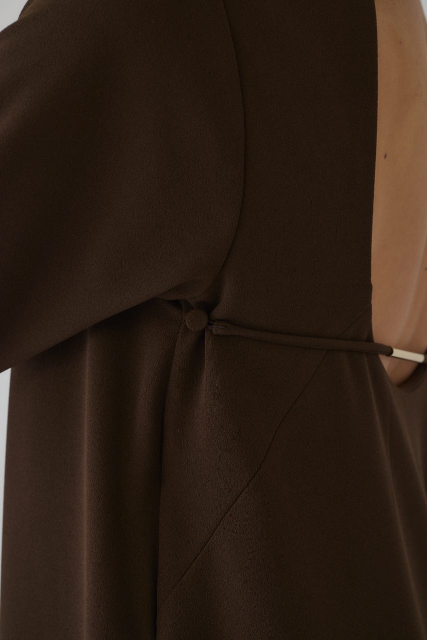 2/4- order start Deformed open dress BRN 38