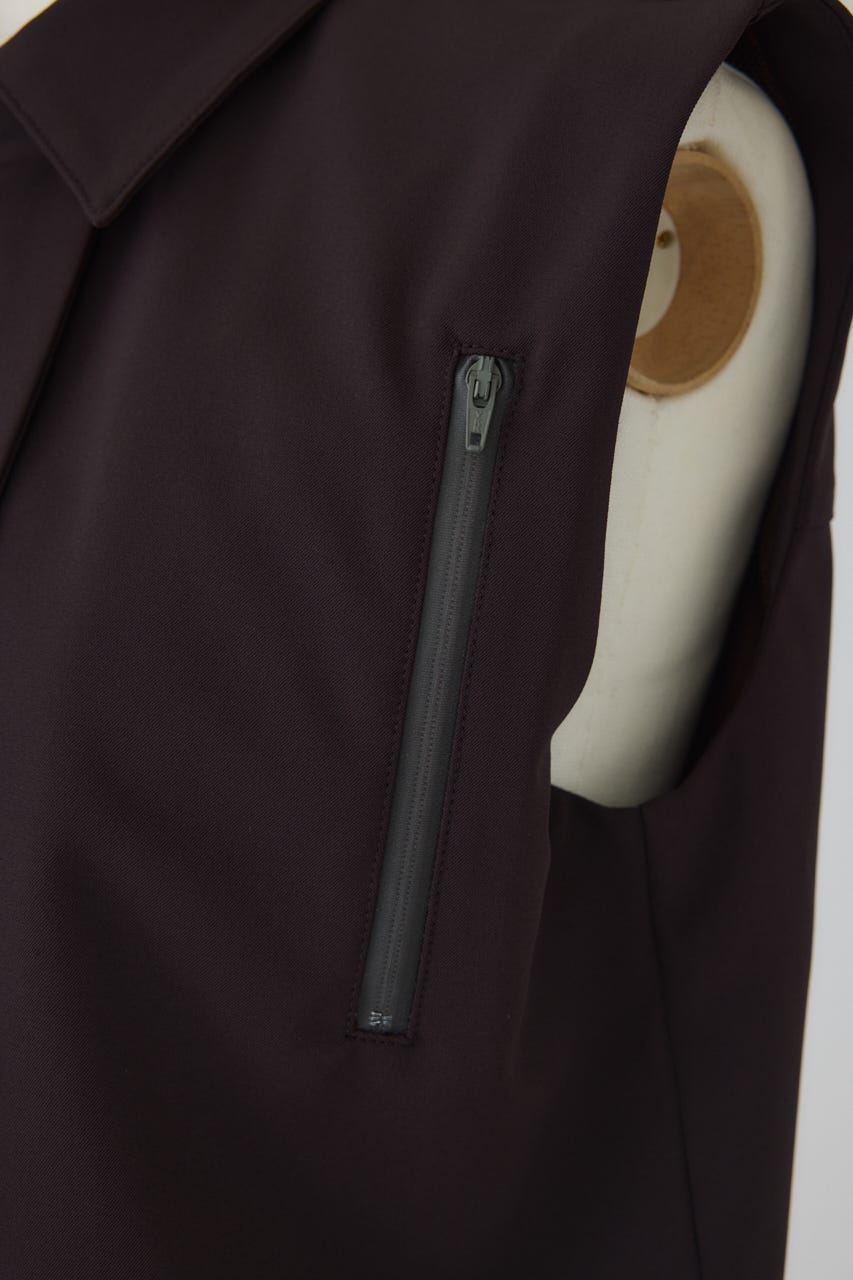 Tech vest tops D/BRN FREE