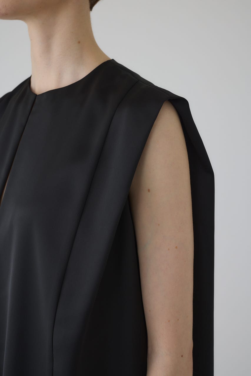 Satin chic vest BLK FREE