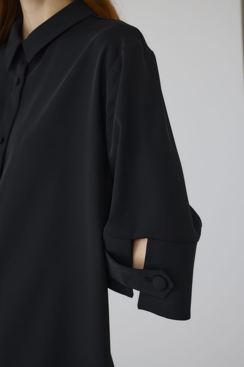 Bell-sleeve SH BLK FREE