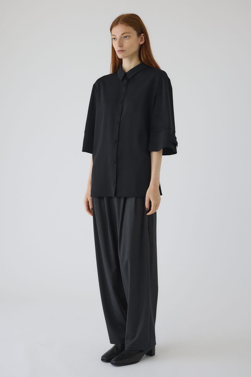 Bell-sleeve SH BLK FREE