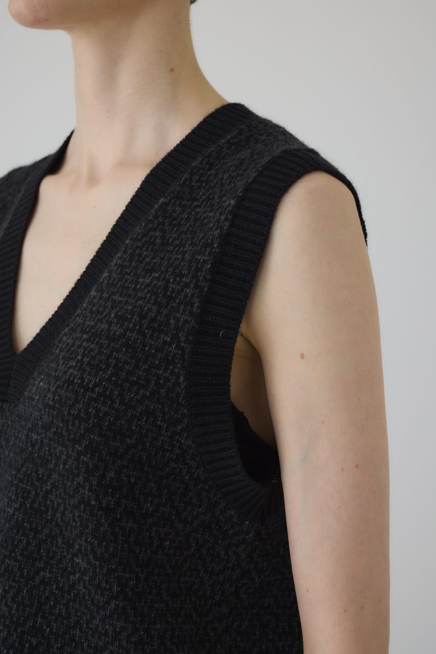 RIM.ARK | Classical knit vest (KNITWEAR ) |RIM.ARK ONLINE STORE