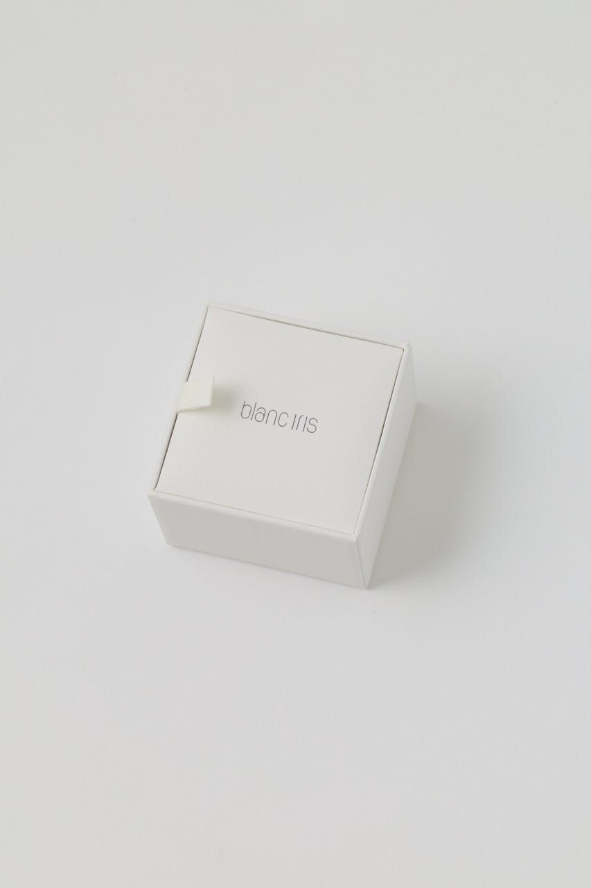 11/4- order start BLANC IRIS EX CURVEDPIERCE GD GLD FREE