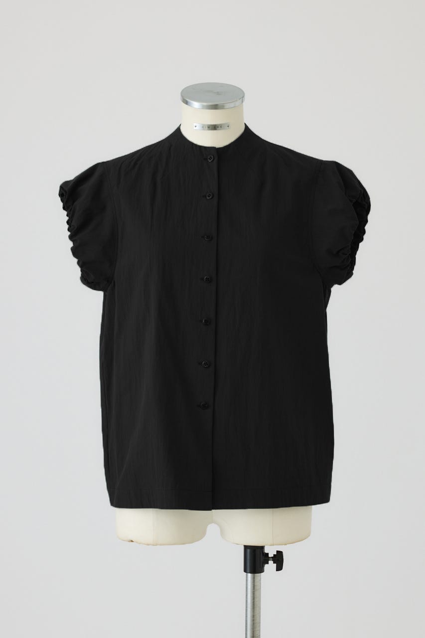SHIRTS & BLOUSES