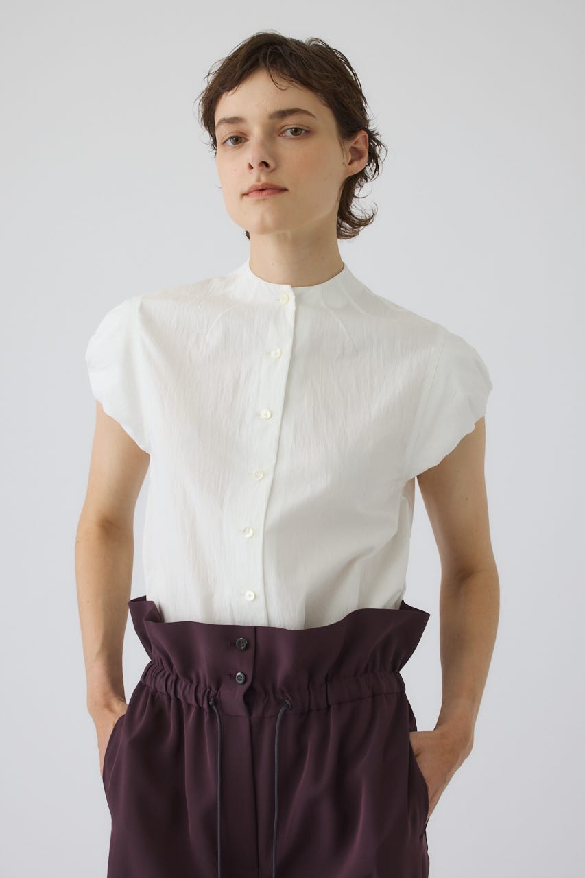 SHIRTS & BLOUSES