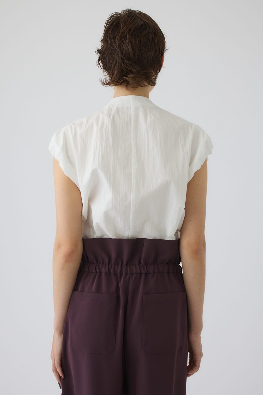 7/15- order start Bottle neck volume blouse WHT FREE