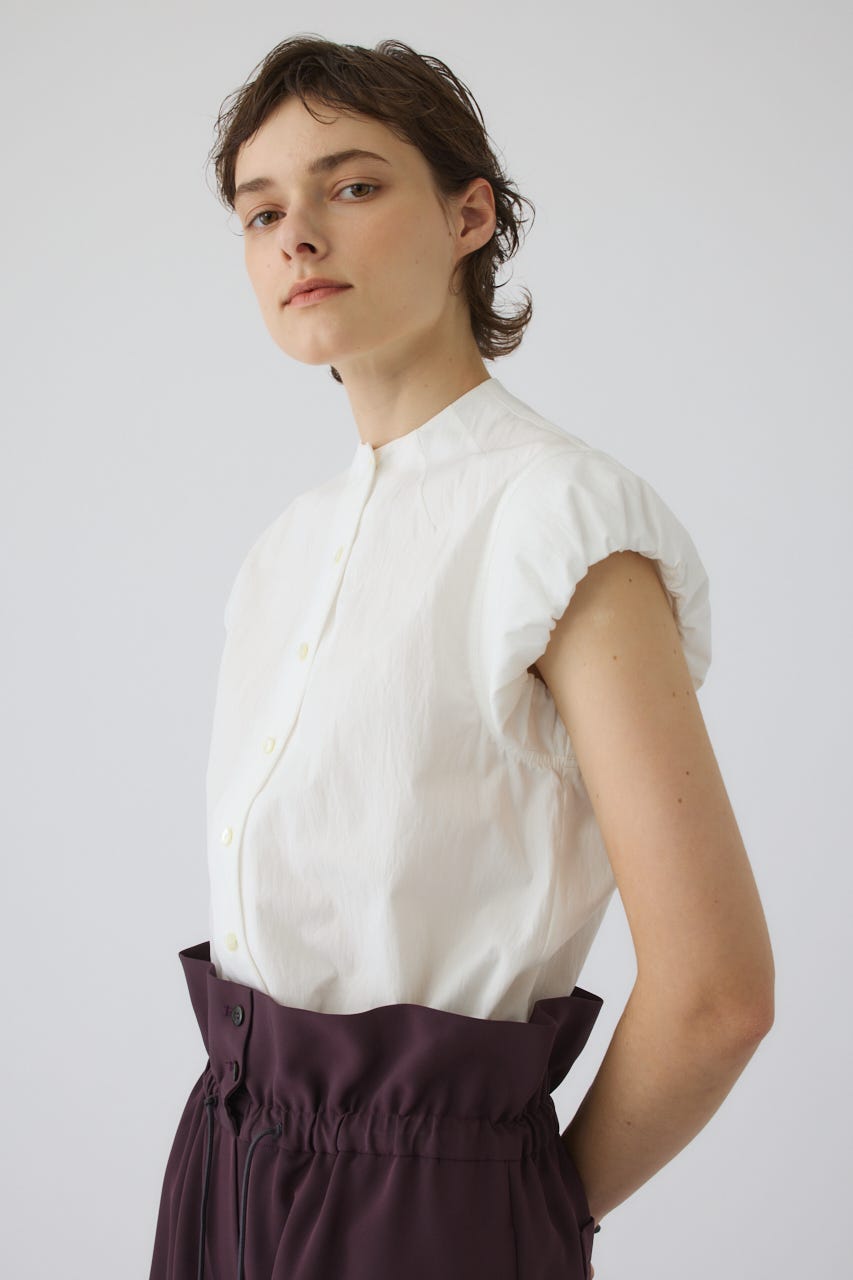 7/15- order start Bottle neck volume blouse WHT FREE