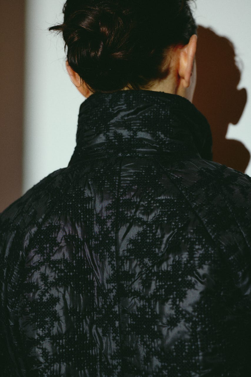【26FW OUTER PRE ORDER】Punching embroidary BZ BLK 36