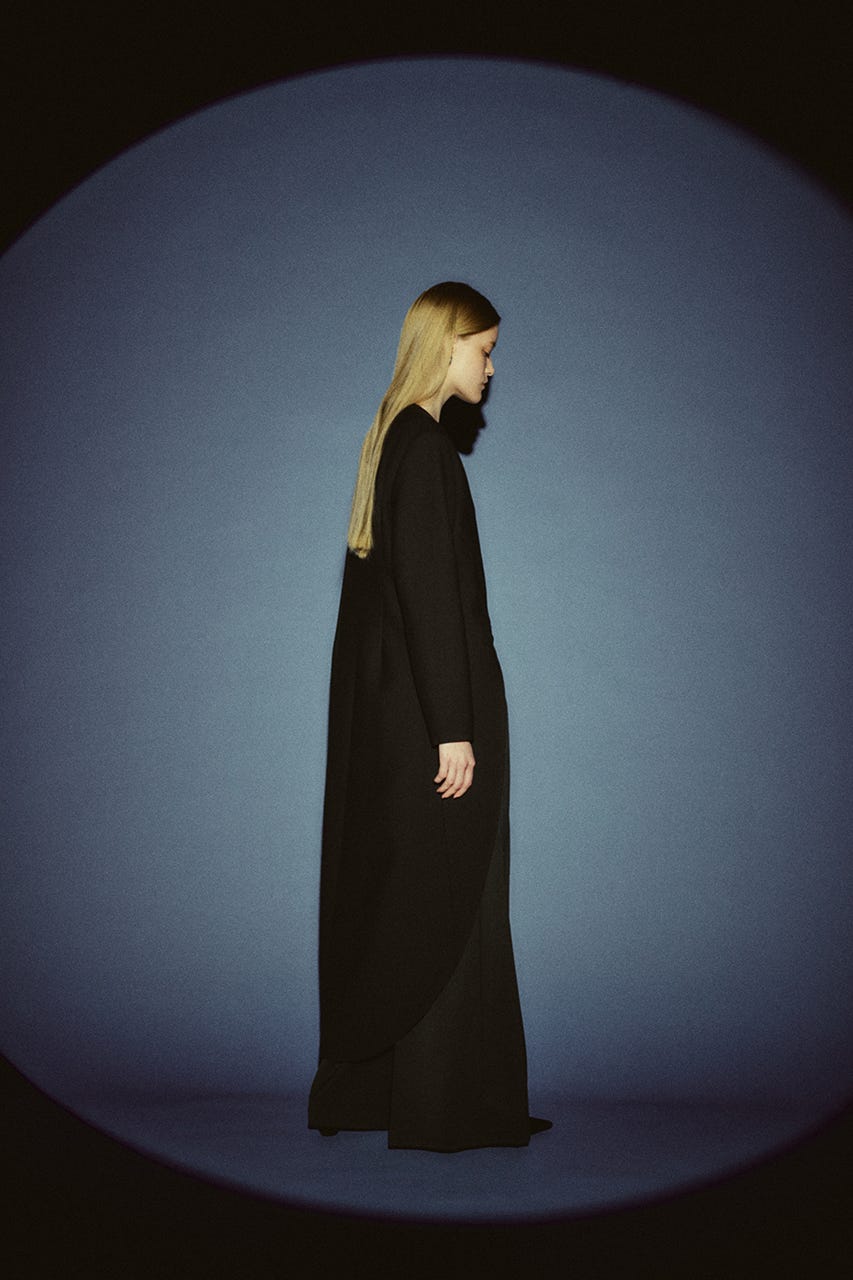 【26FW PRE ORDER】Rounded train tops BLK 36