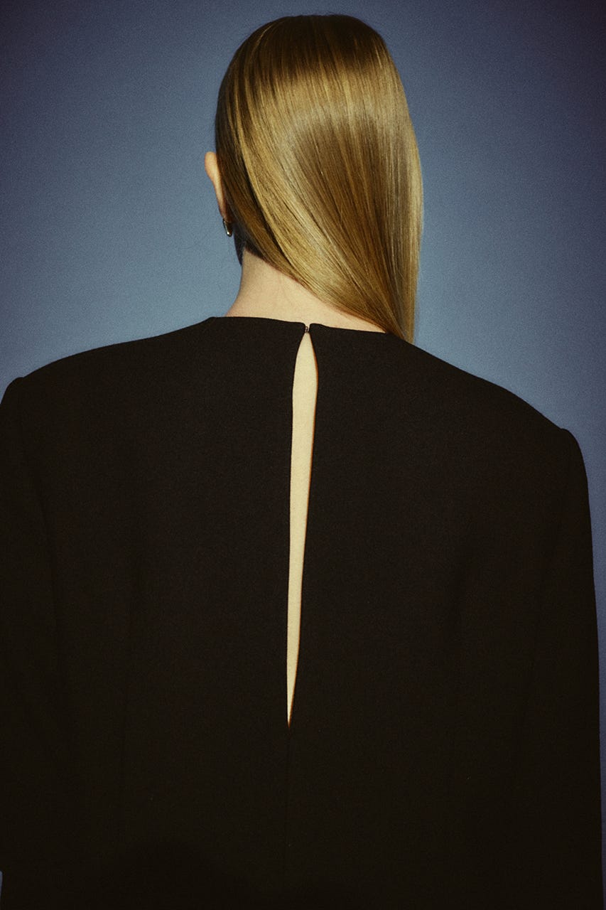 【26FW PRE ORDER】Rounded train tops BLK 36