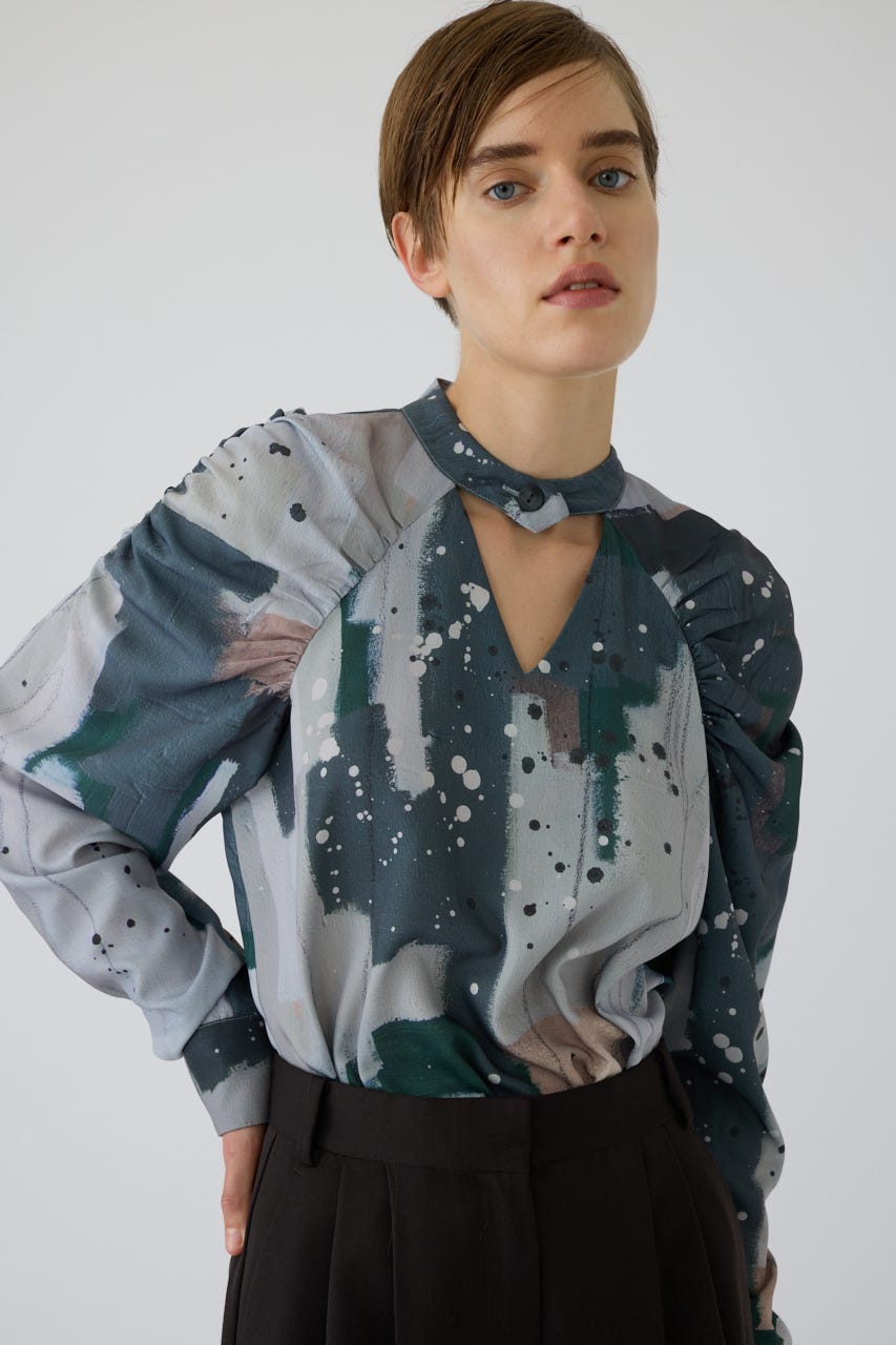9/16- order start U-art choker blouse GRN 38