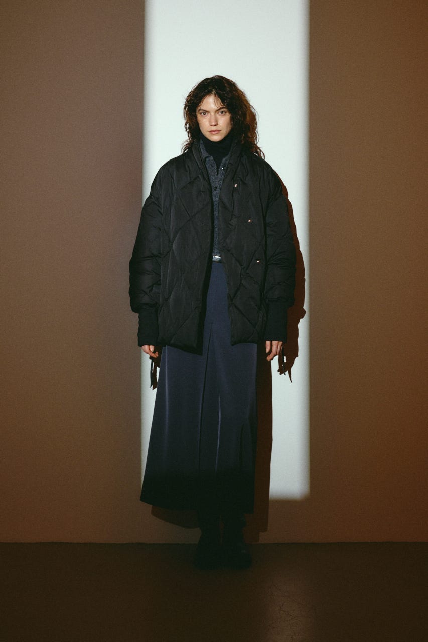 【26FW OUTER PRE ORDER】Dolman short down BLK FREE