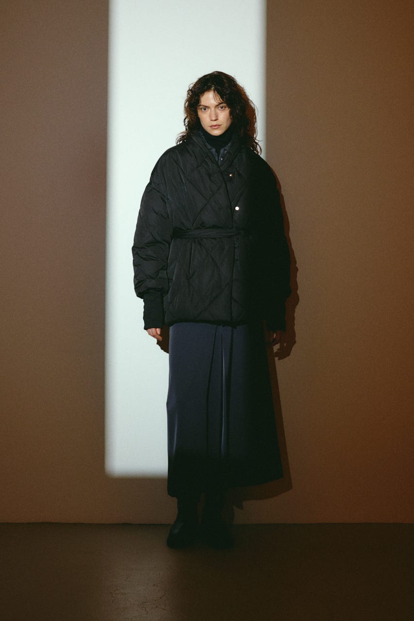 【26FW OUTER PRE ORDER】Dolman short down BLK FREE