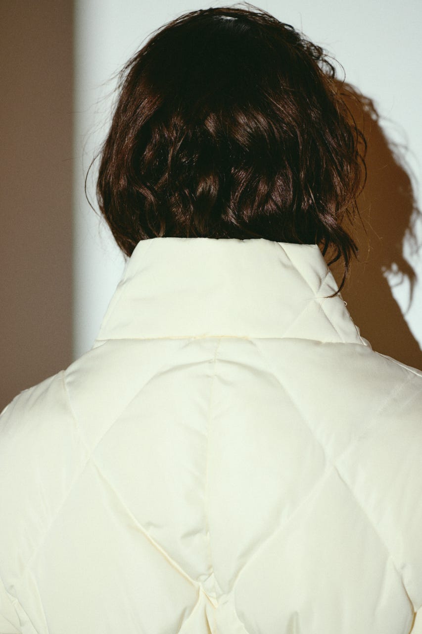 【26FW OUTER PRE ORDER】Dolman short down IVOY FREE
