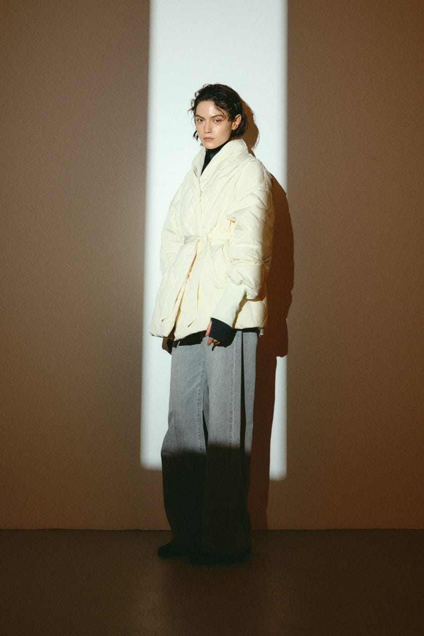 【26FW OUTER PRE ORDER】Dolman short down IVOY FREE
