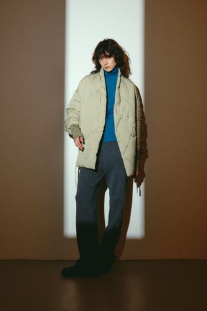 【26FW OUTER PRE ORDER】Dolman short down