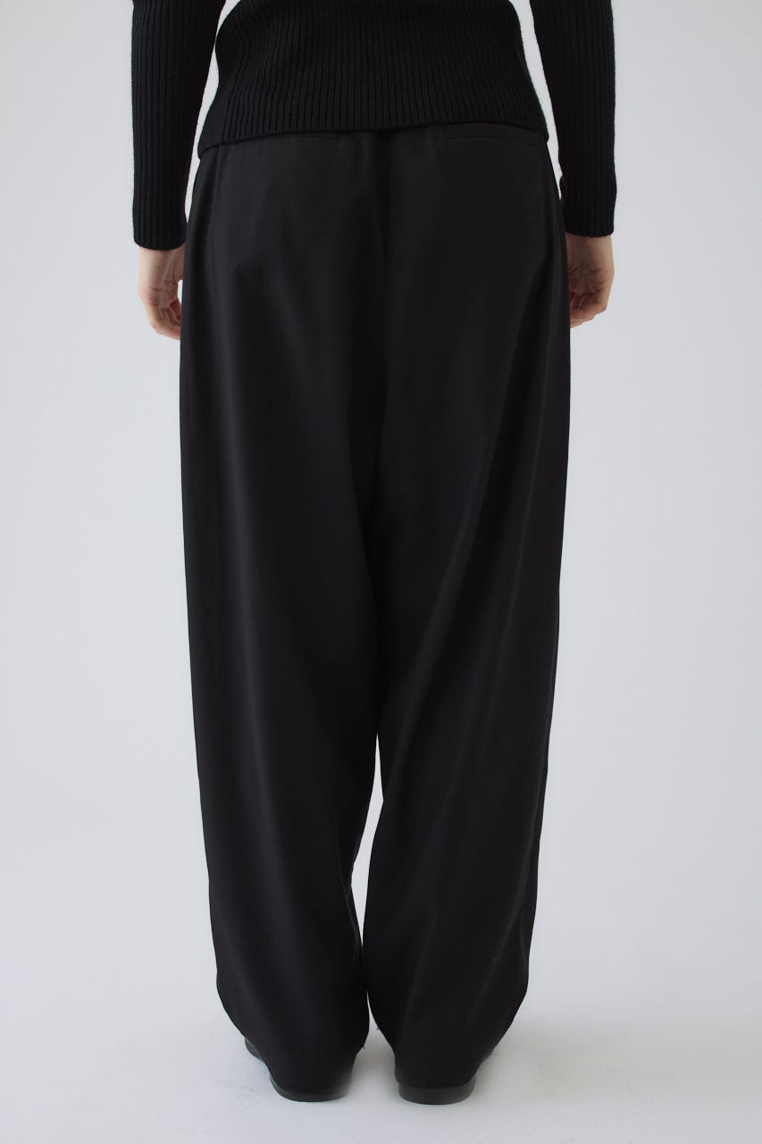 9/16- order start W tuck wide slacks BLK 38