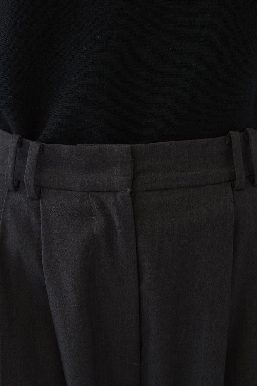 9/16- order start W tuck wide slacks GRY 38