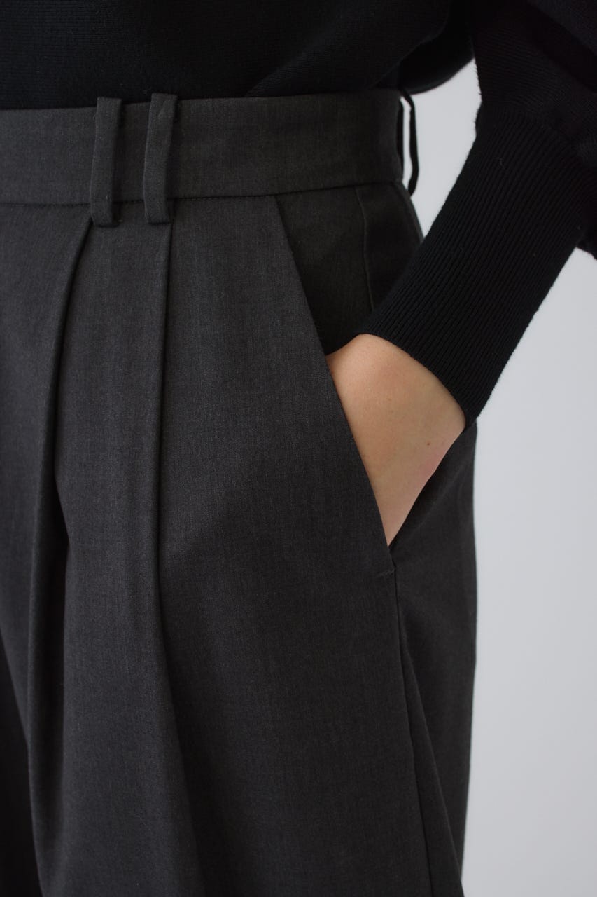 9/16- order start W tuck wide slacks GRY 38