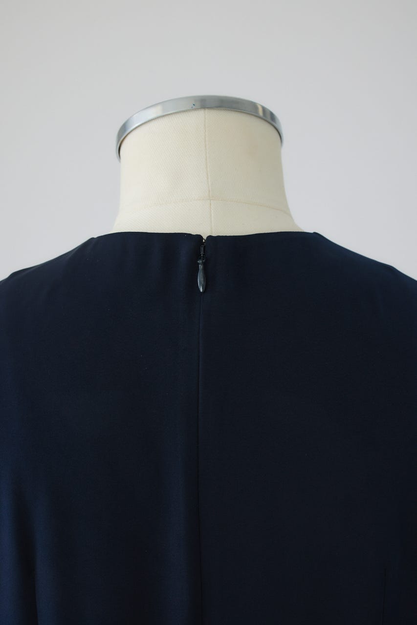 10/14- order start Back flap noble dress NVY 38