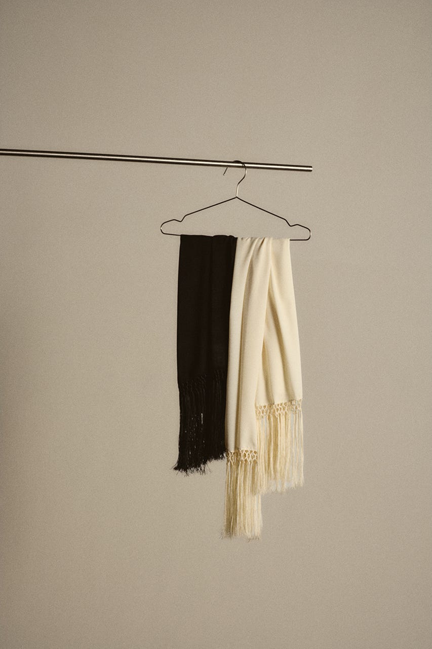 【26FW PRE ORDER】Flowing long stole WHT FREE