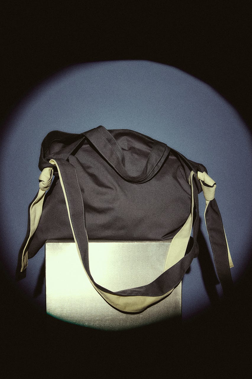 【26FW PRE ORDER】Canvas shoulder bag GRY FREE