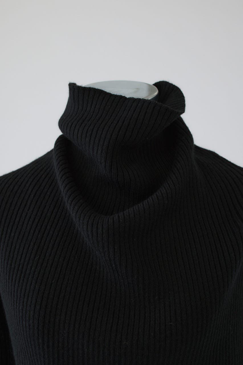 10/14- order start Back shoulder rib knit tops BLK FREE
