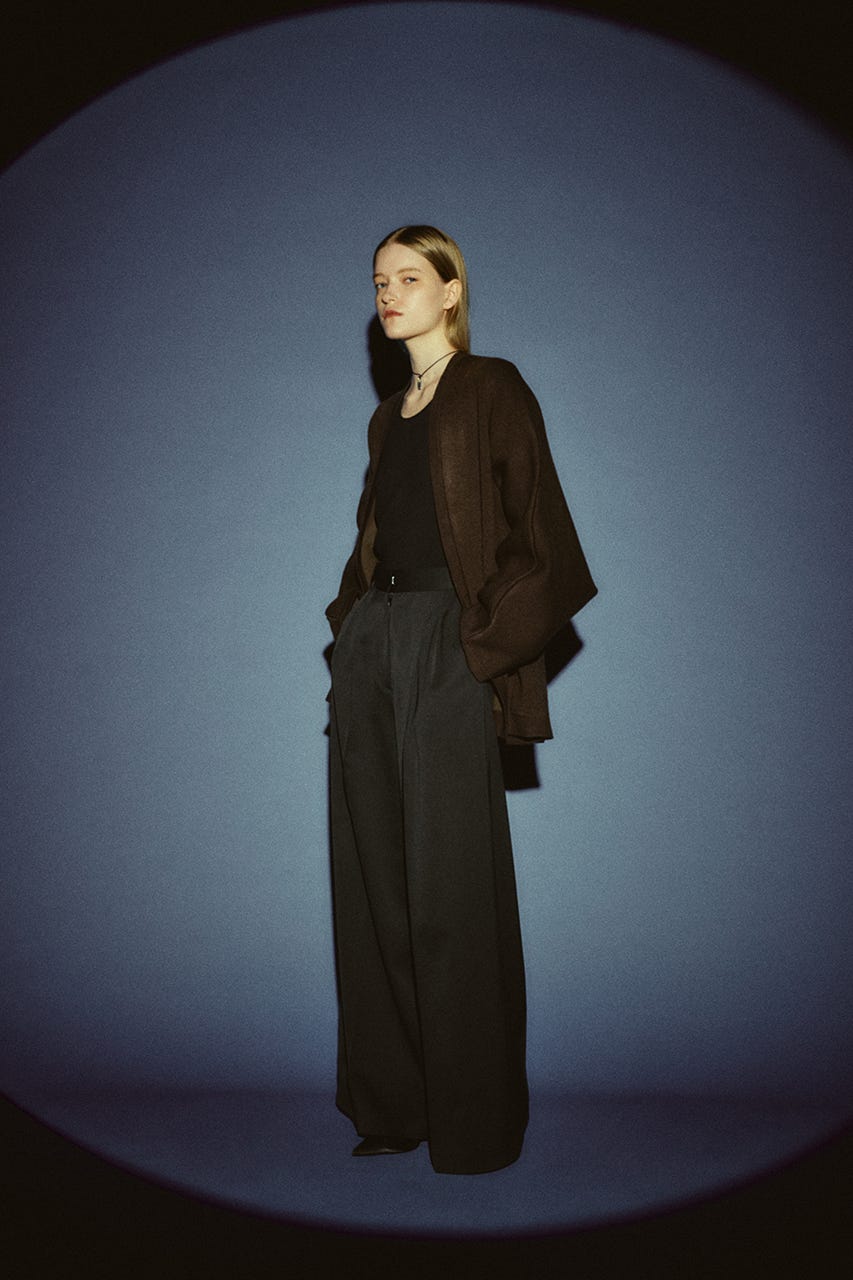 【26FW PRE ORDER】Covered short gown BRN 38