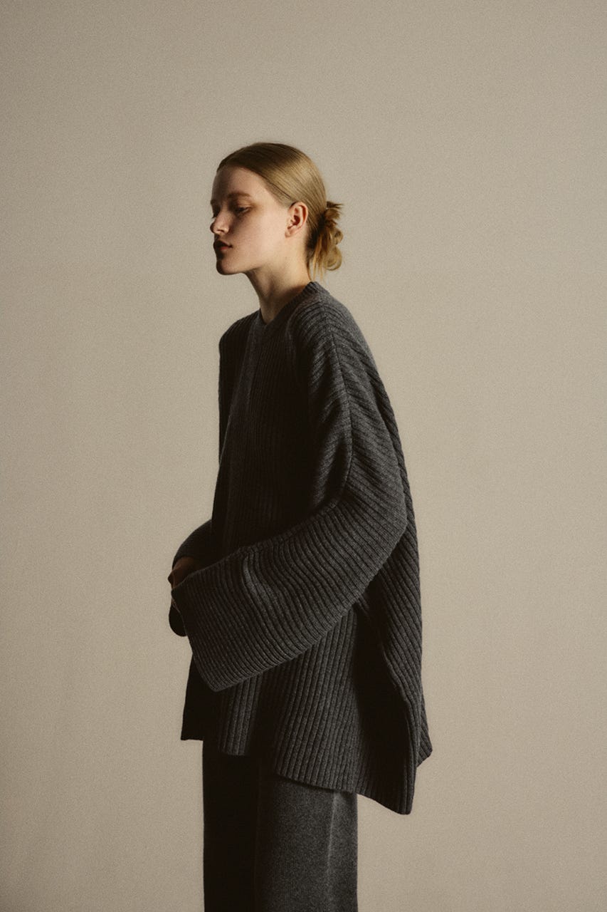 【26FW PRE ORDER】Wide square knit set up GRY 36