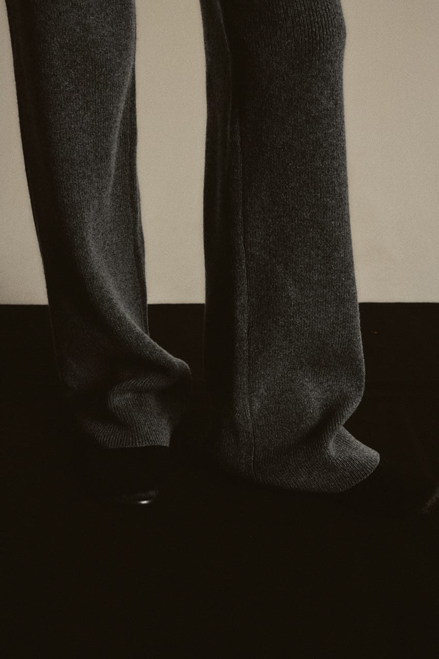 【26FW PRE ORDER】Wide square knit set up GRY 36