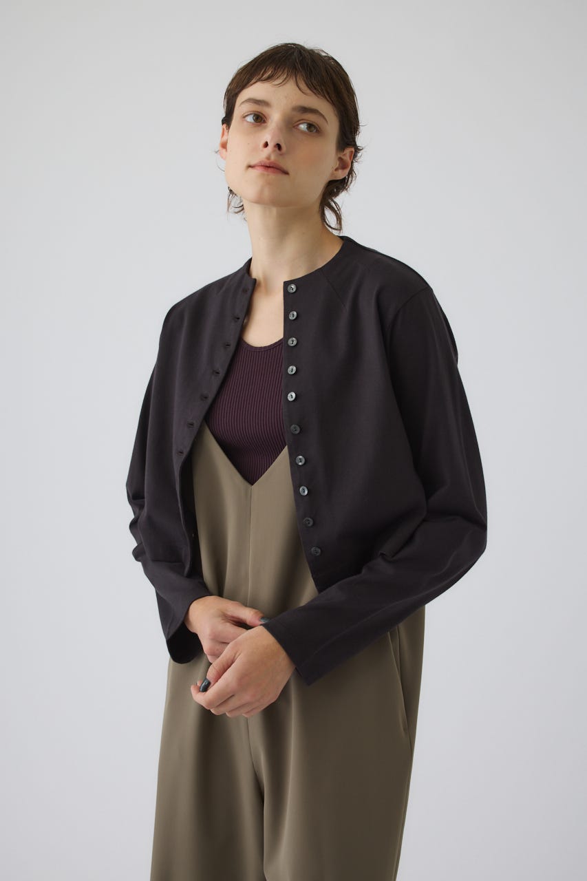 Neck darts cut long T/SH BRN FREE
