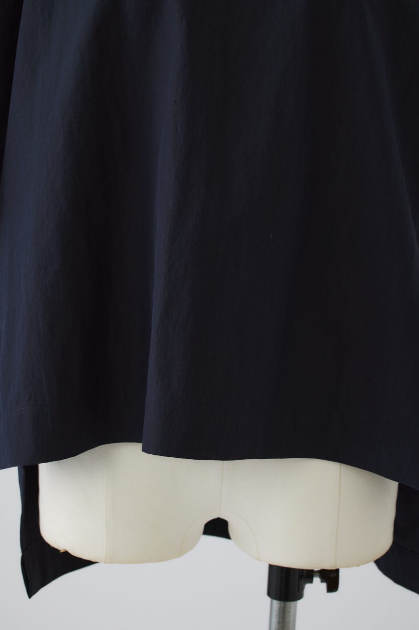 Asymmetric hem woven T/SH D/NVY FREE