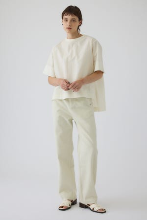 Asymmetric hem woven T/SH
