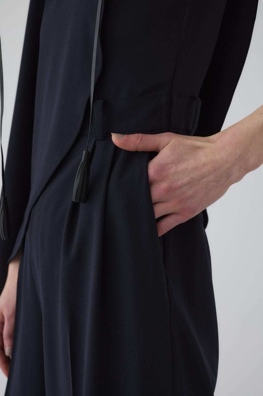 6/5- order start Cape style all in one D/NVY 38
