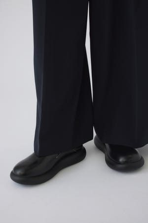 8/1- order start Leather slip-on