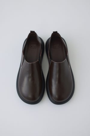 8/1- order start Leather slip-on