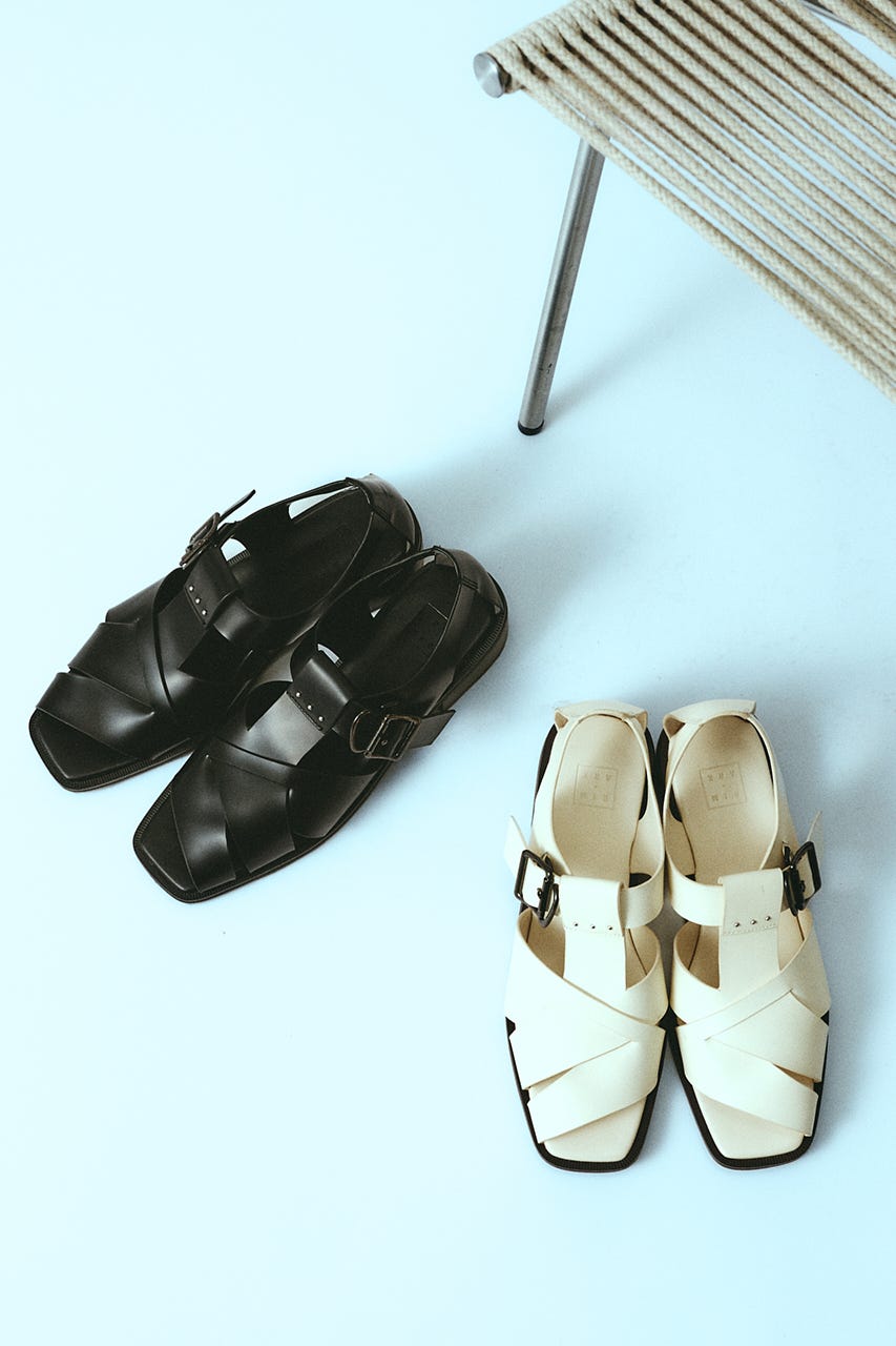 6/5- order start Leather cage sandal IVOY 38