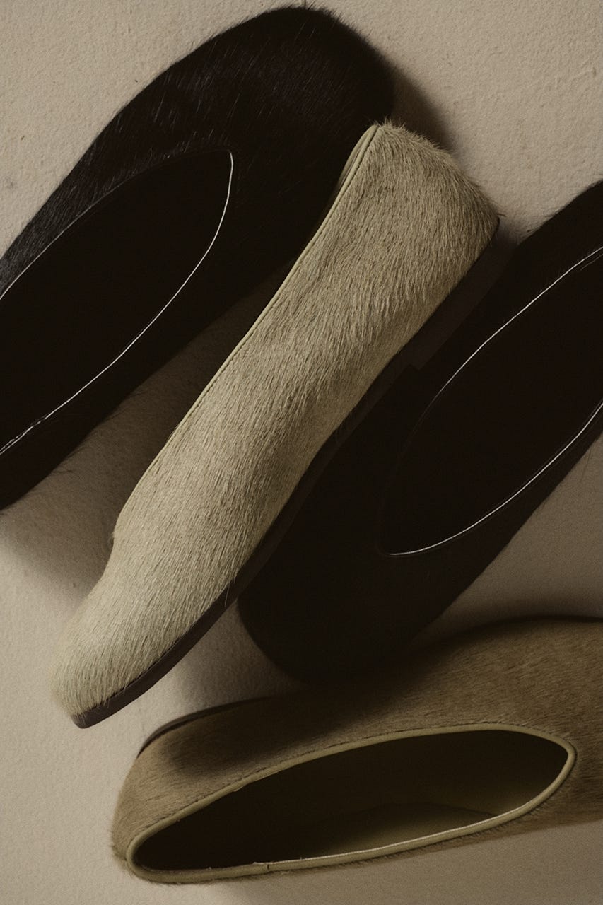 【26FW PRE ORDER】Brushed calf flat BLK 37