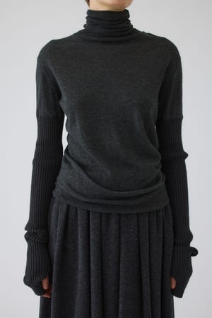 11/4- order start Glovelle knit tops